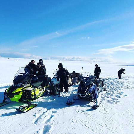 Ekkeroy Lodge - Arctic Living Vadsø Екстериор снимка