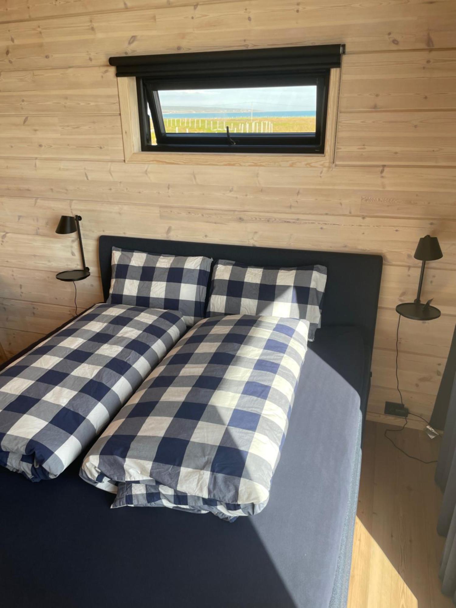 Ekkeroy Lodge - Arctic Living Vadsø Екстериор снимка