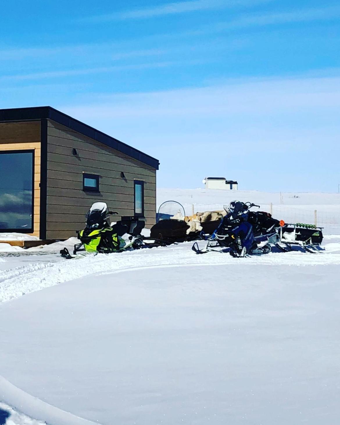 Ekkeroy Lodge - Arctic Living Vadsø Екстериор снимка